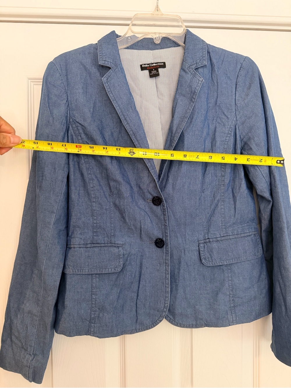Ladies Size Small "Dalia Collection" Light Blue Denim-Style Tailored Blazer GUC - Picture 4 of 7